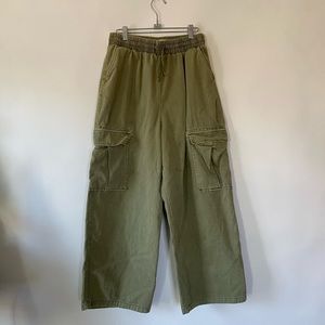 💚Urban Outfitters Wide Skate Pant